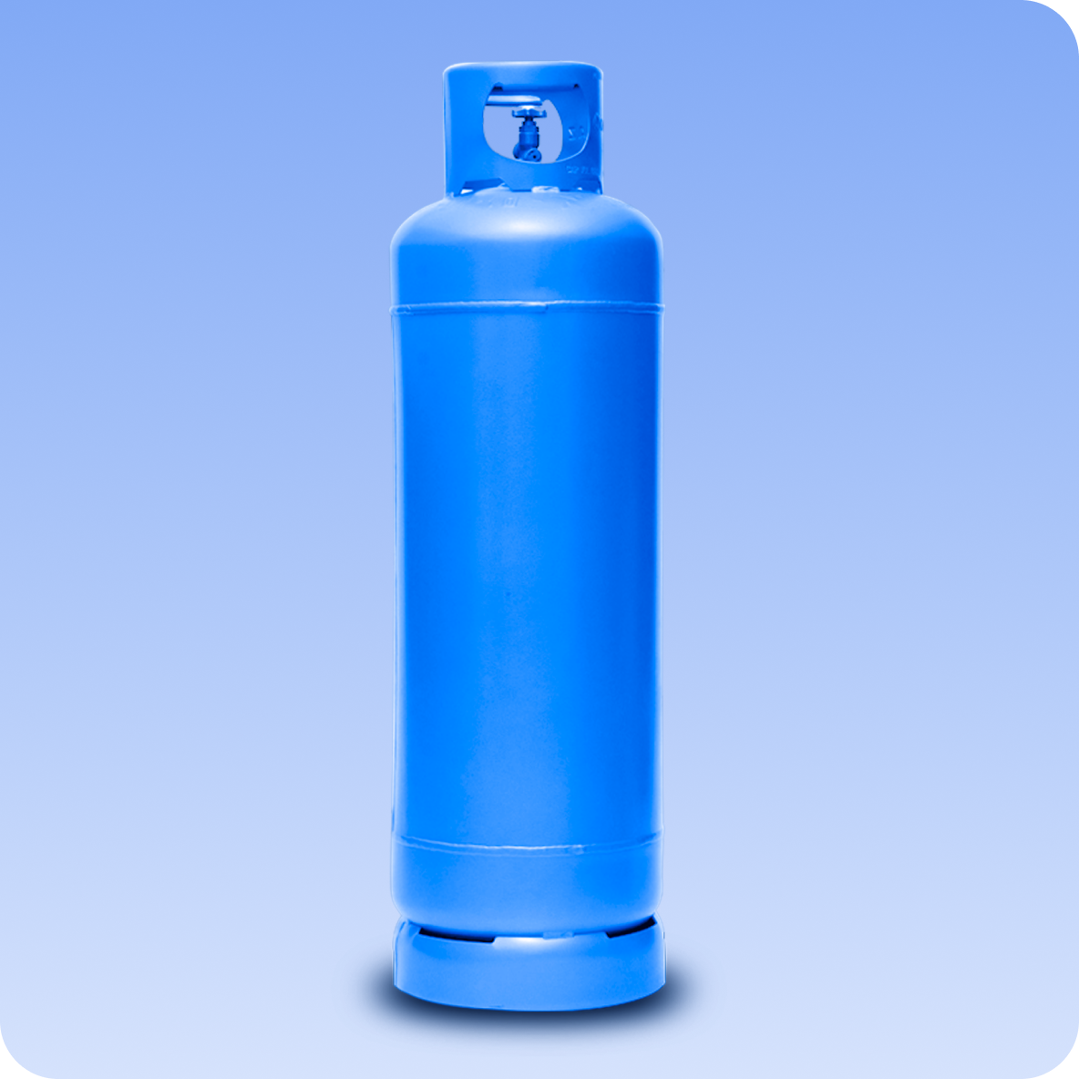 Botijão de gás de 45 kg na cor azul, posicionado de pé.